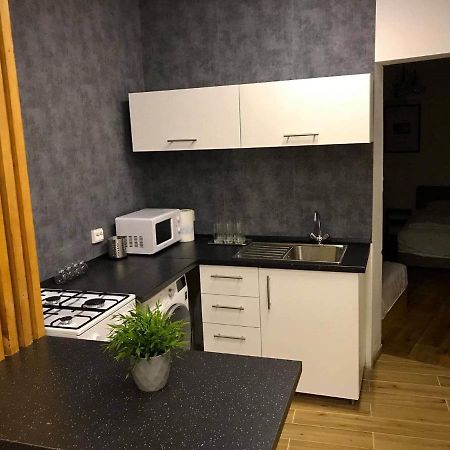 Komfort Apartman Vác Exterior foto