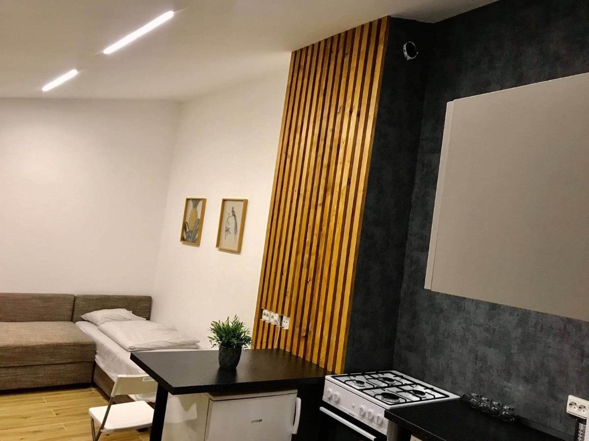 Komfort Apartman Vác Exterior foto
